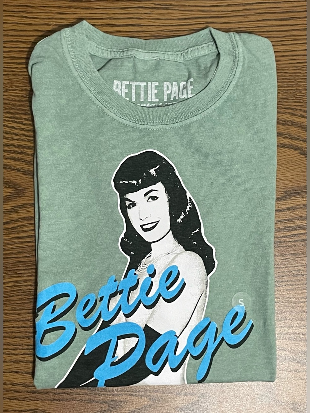Pacsun Bettie Page shirt